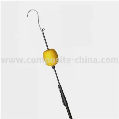 Záchranný pól z uhlíkových vláken